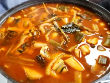 태안에서 만난 인생 장어탕! 바다 보며 즐기는 감칠맛 폭발 태안 맛집