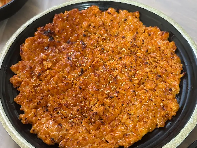 윤기가 자르르 흐르는 닭불고기