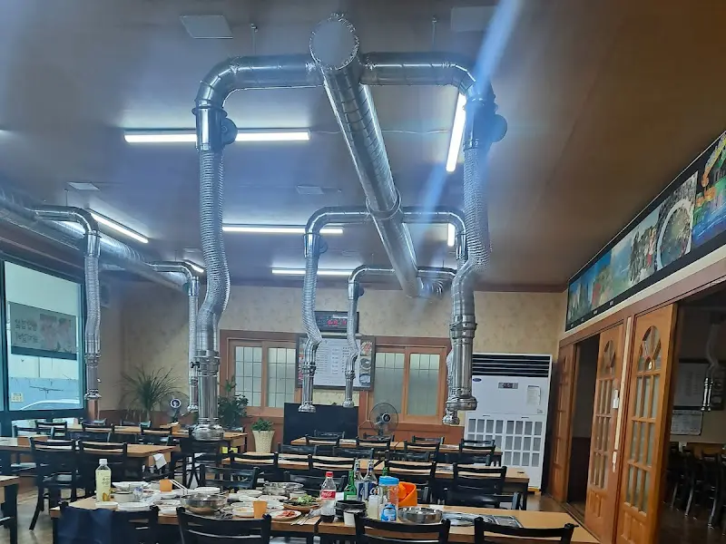 이모네갈비 내부