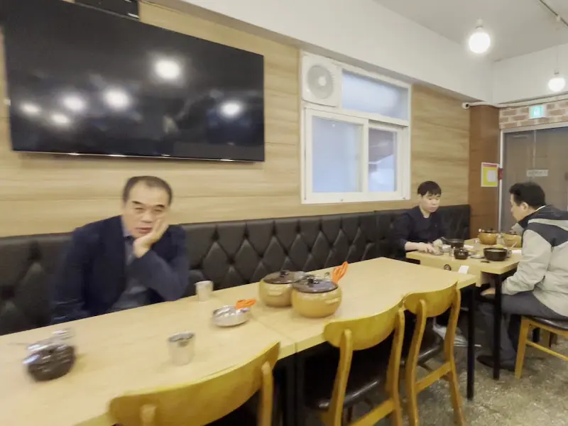 군포식당 내부 모습