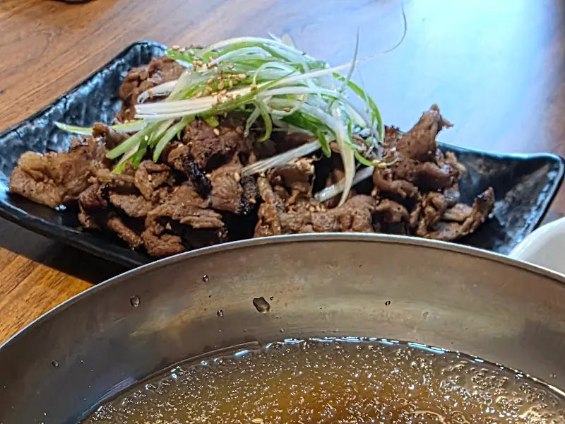 불고기와 냉면의 조화