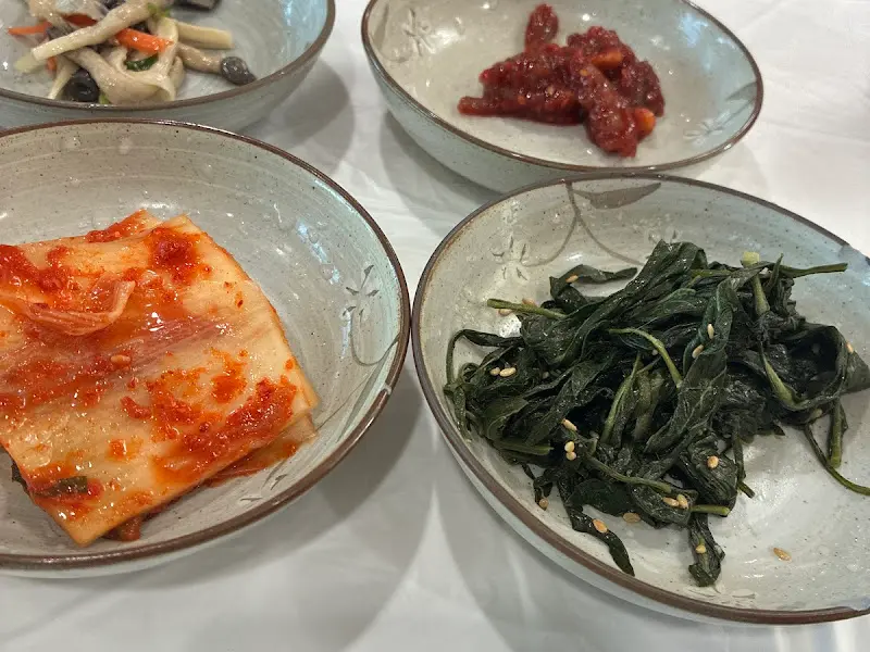 정갈한 밑반찬들