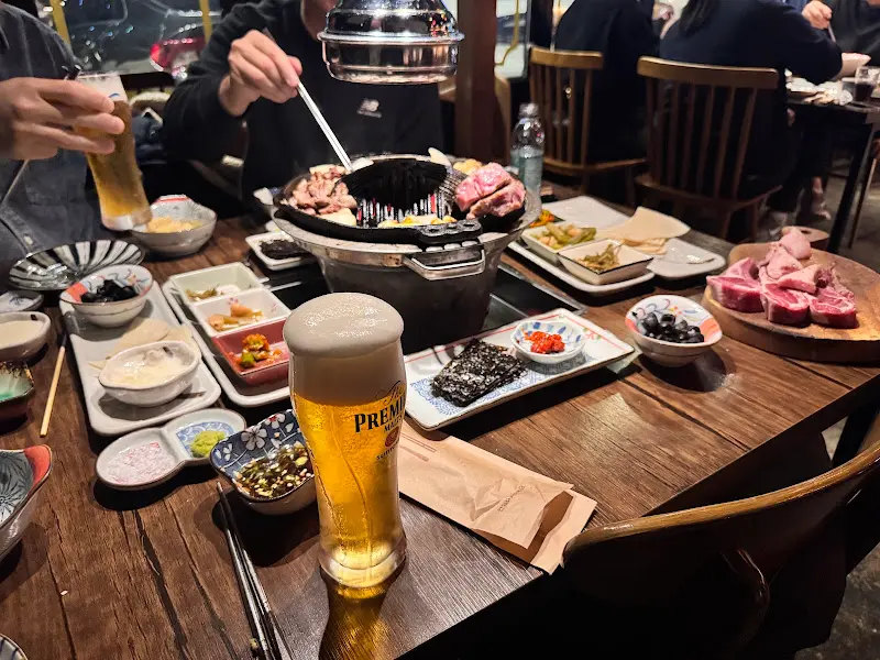 테이블 세팅과 맥주