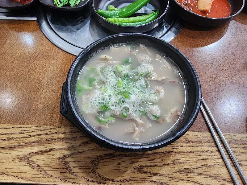 순대국밥 전체샷