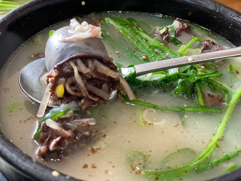 순대국밥 속 순대