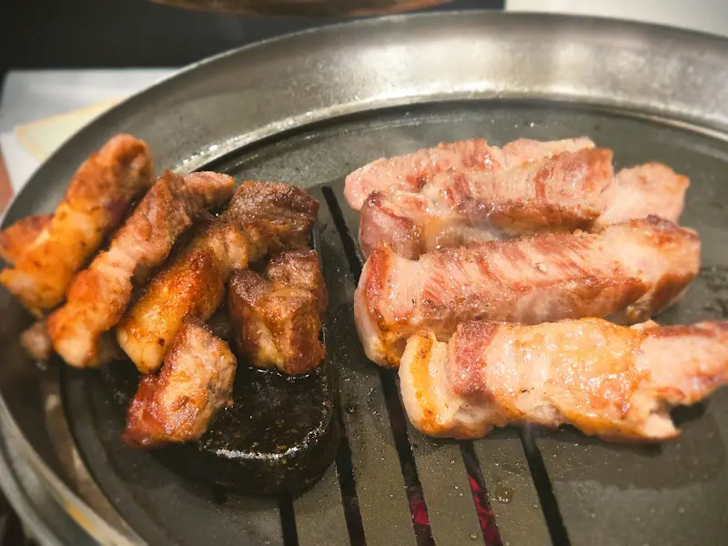 구워지고 있는 고기