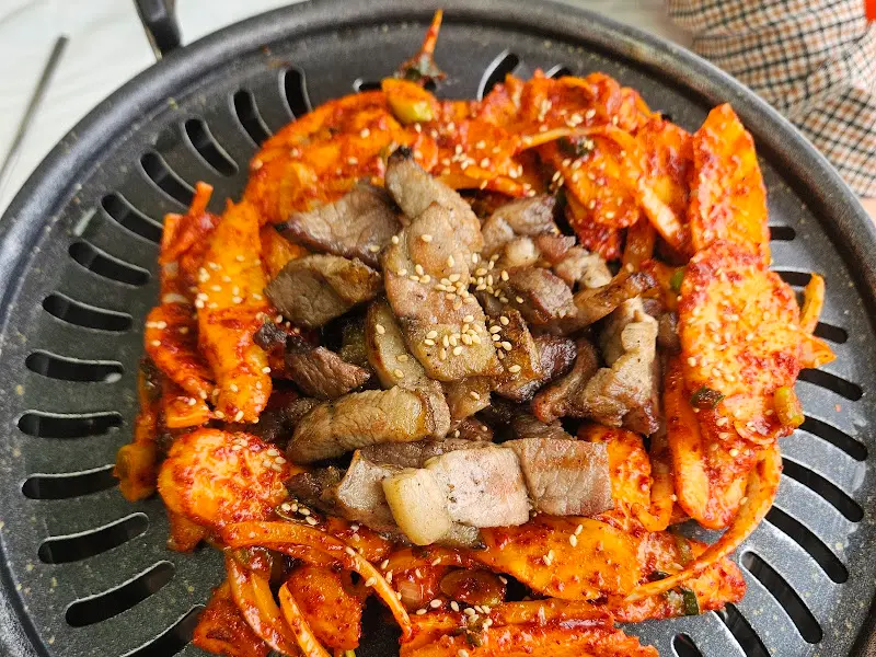 더덕과 돼지의 만남