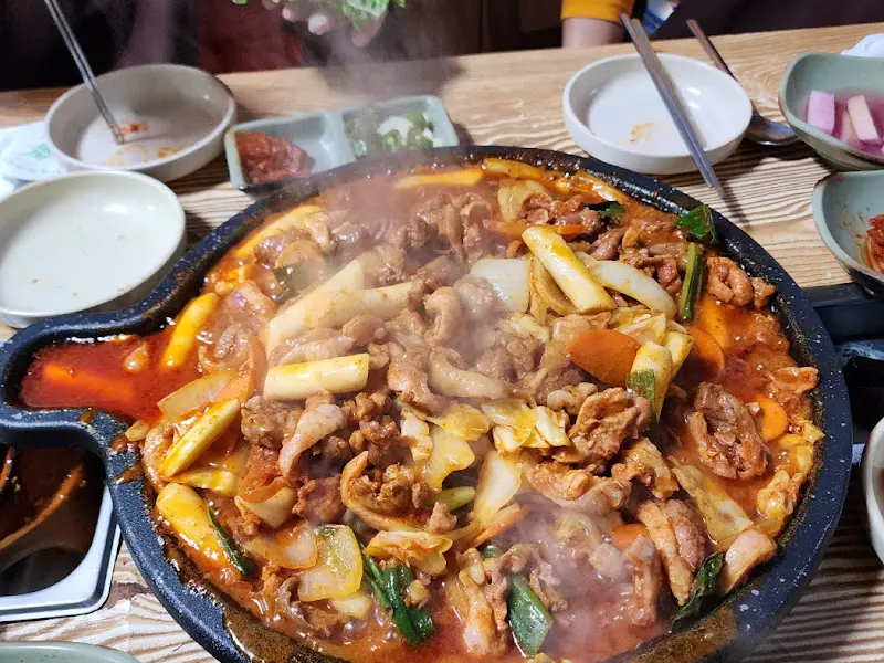 구룡가든 안내문