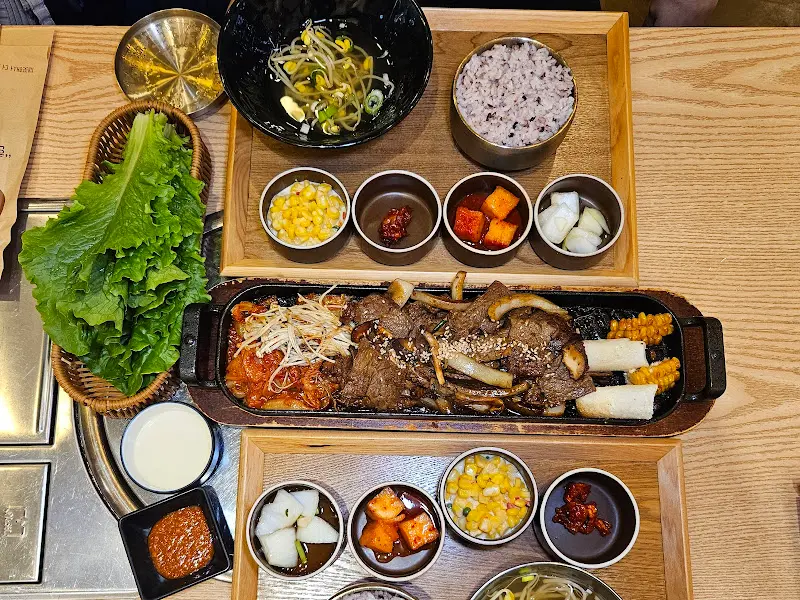 불고기온소반 전체 상차림