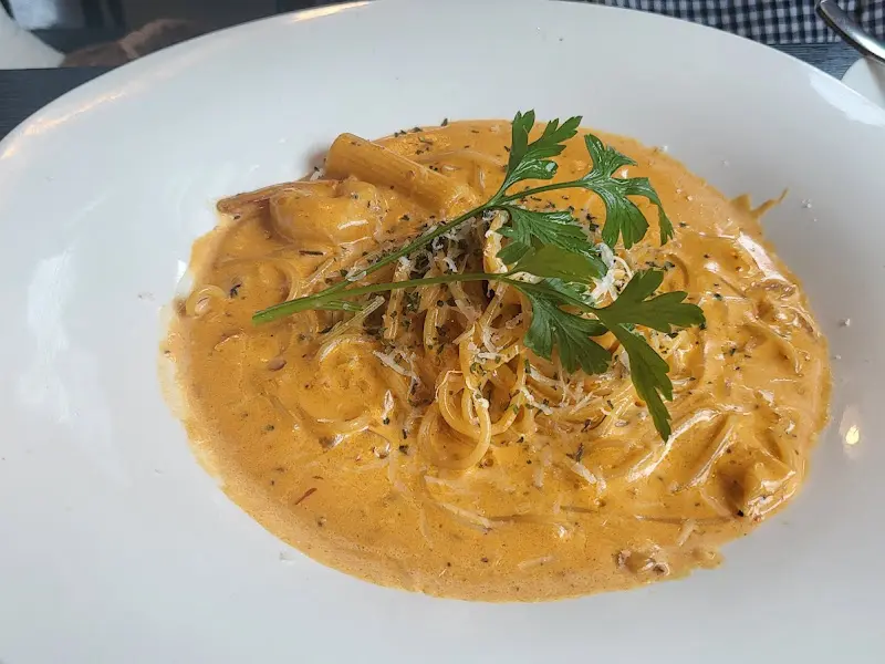 맛있는 파스타와 피클