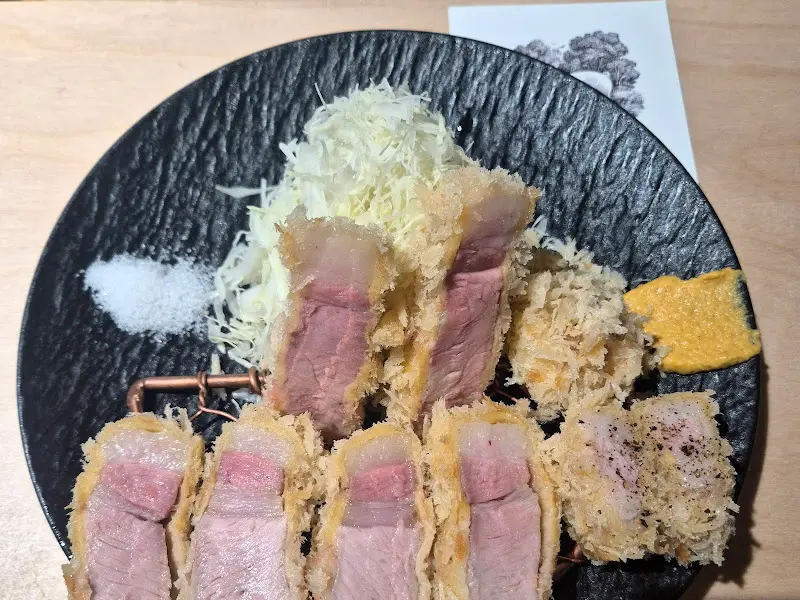 돈카츠 한상차림