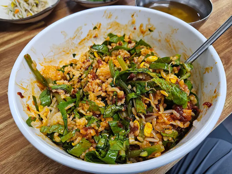 비빔밥을 비빈 후