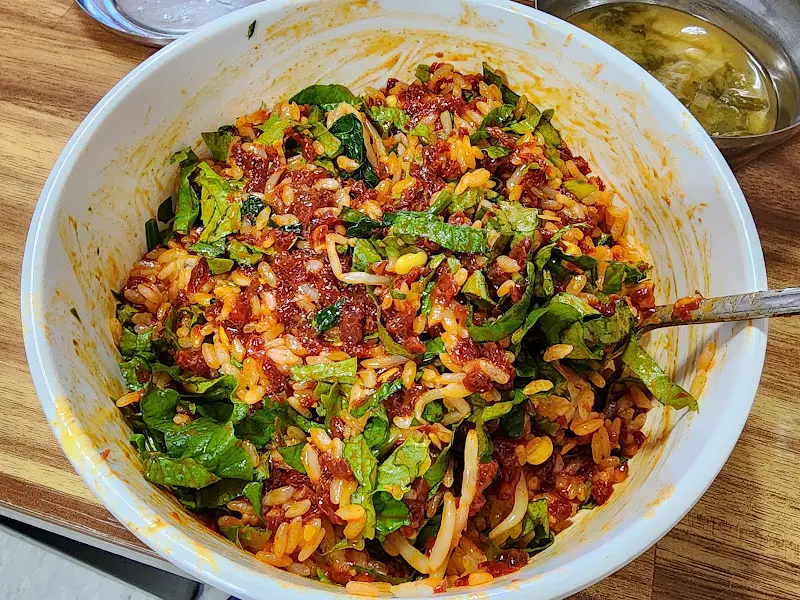 비빔밥 비빈 후 확대샷