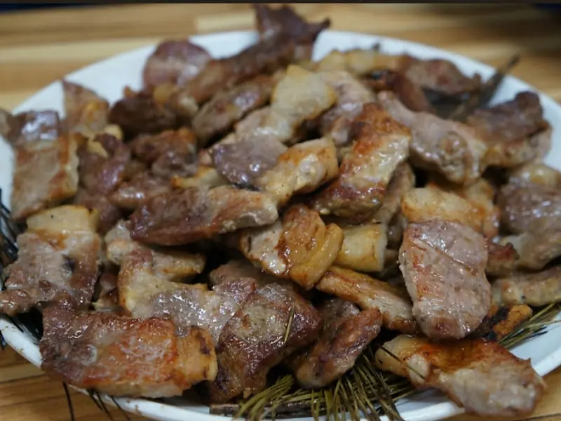 솔잎숯불구이 비주얼