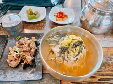 소박함 속에 숨겨진 깊은 맛, 경주 아화의 숨은 국수 맛집 순례기