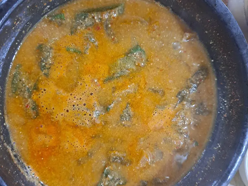 뜨끈하고 깊은 맛이 일품인 장어탕