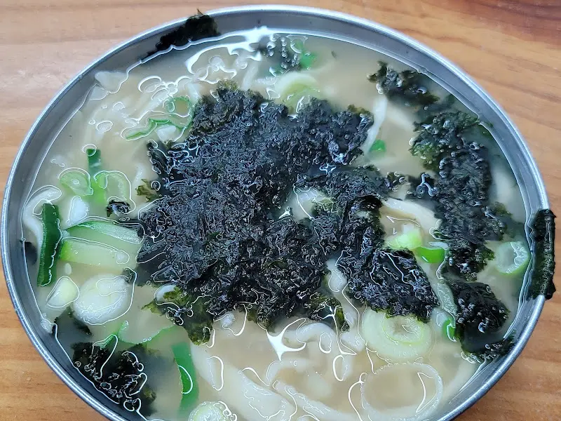 서운칼국수 칼국수 클로즈업