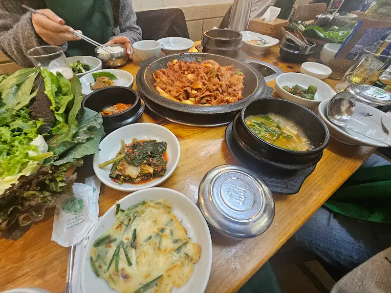 푸짐한 한 상 차림