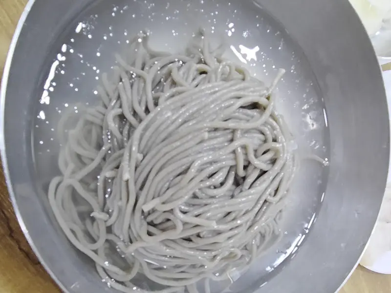 물 막국수의 모습