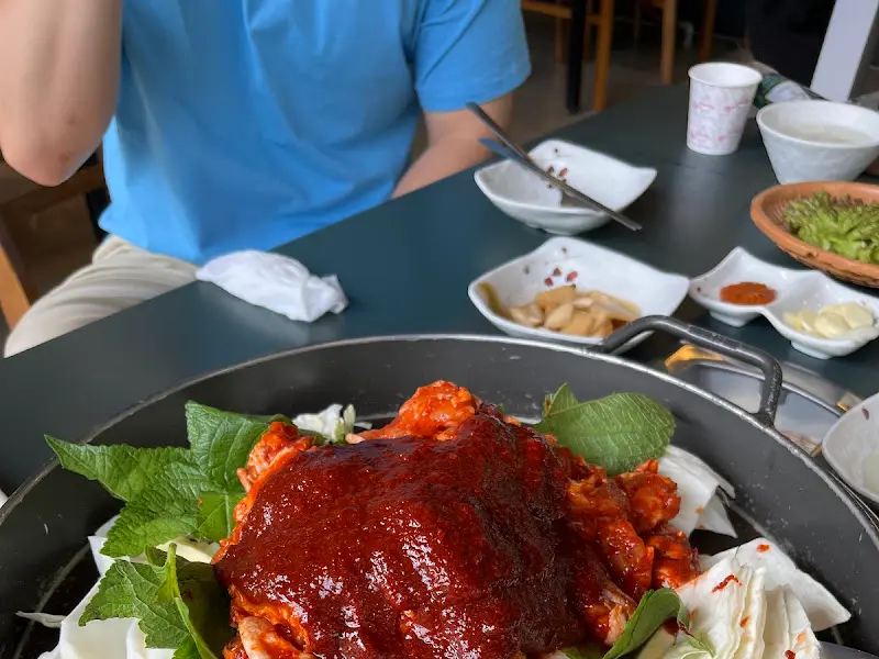 철판닭갈비의 모습