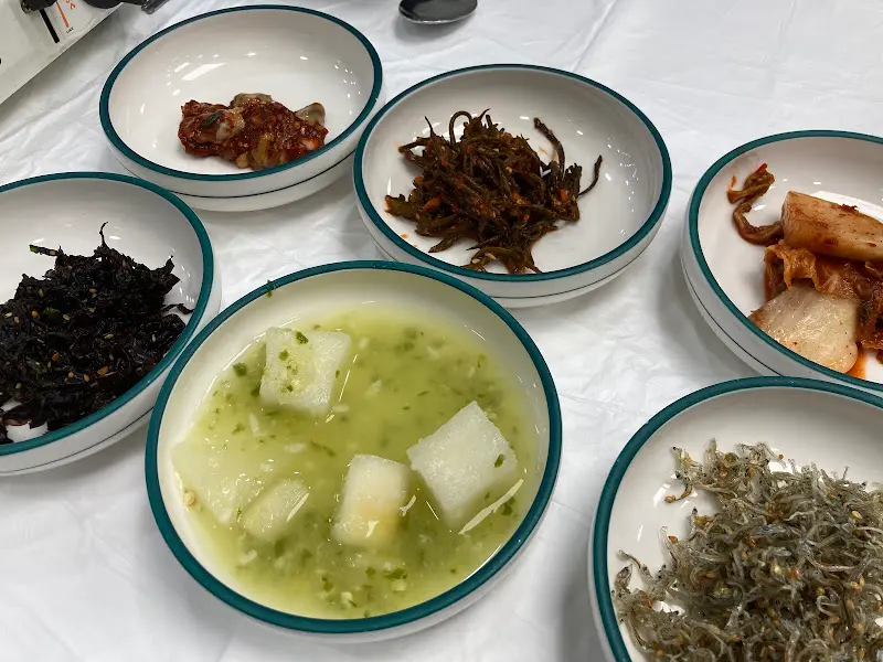 다채로운 밑반찬