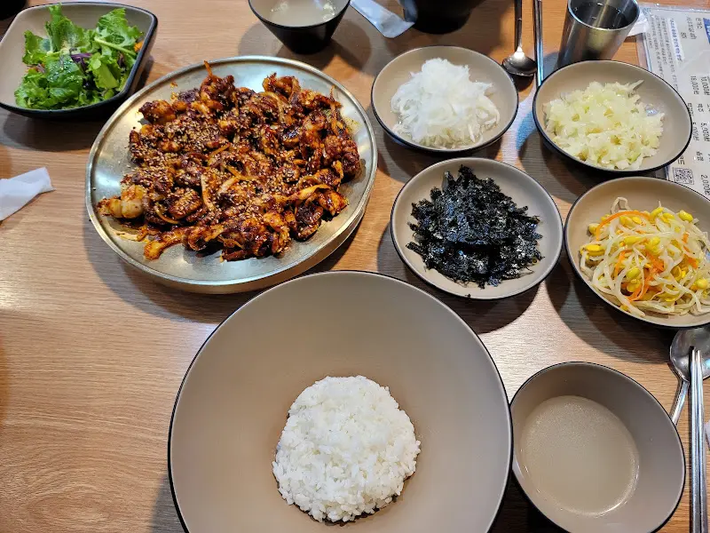 푸짐한 한 상 차림