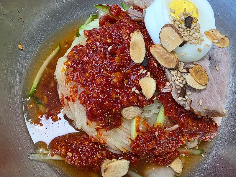 김가네가야밀면의 비빔밀면