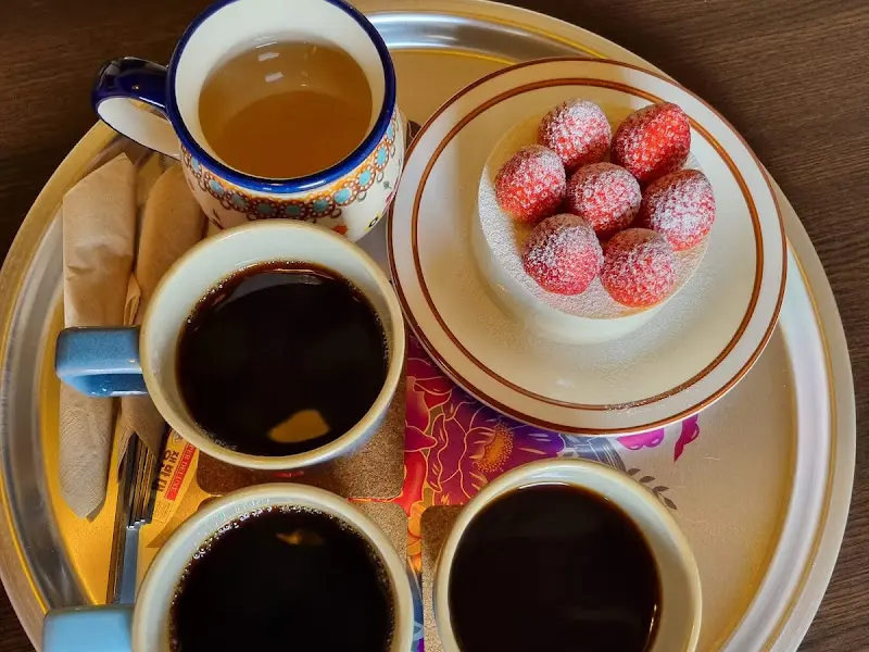 맛있는 디저트와 음료