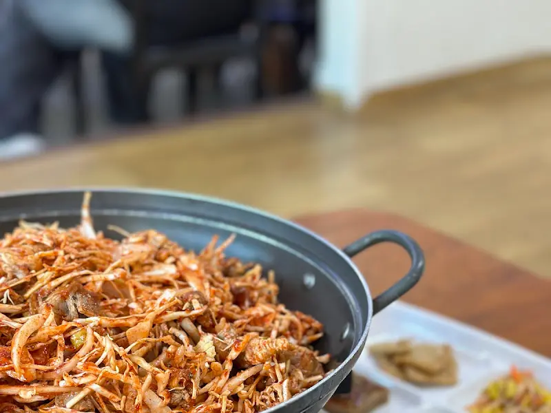 고기와 양배추의 조화