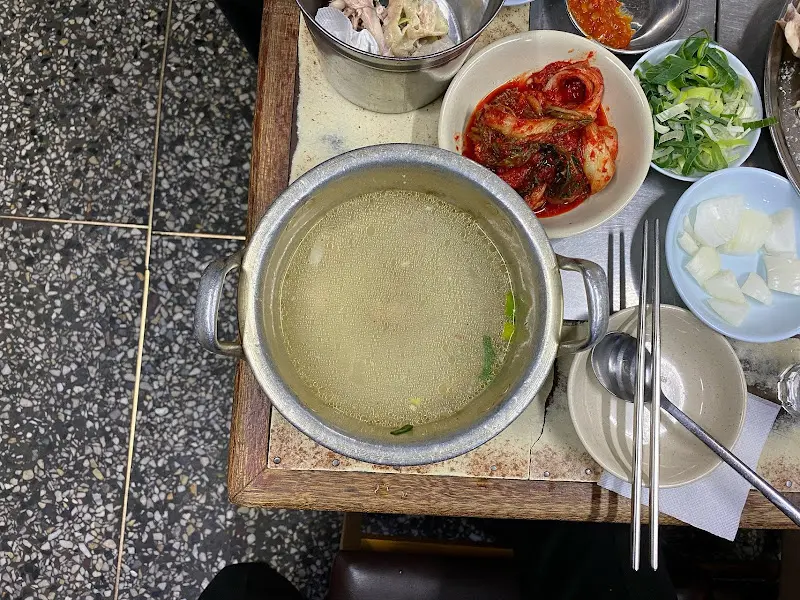 닭곰탕 국물
