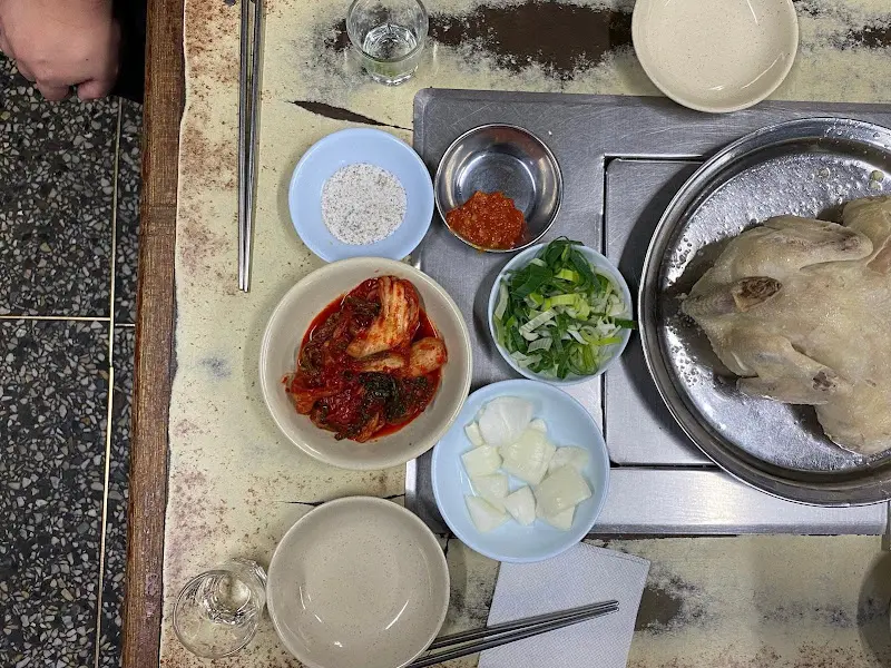 백숙백반 전체샷