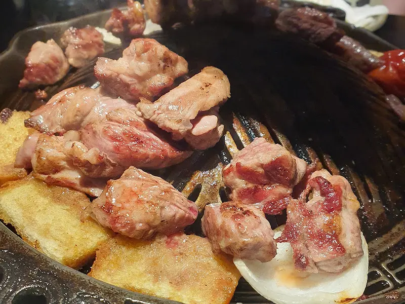 양갈비와 구운 야채