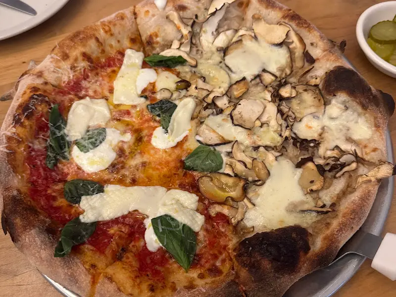 피자와 함께 즐기는 맥주