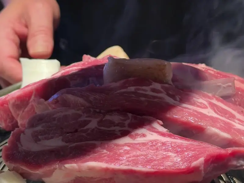 양갈비 굽는 모습