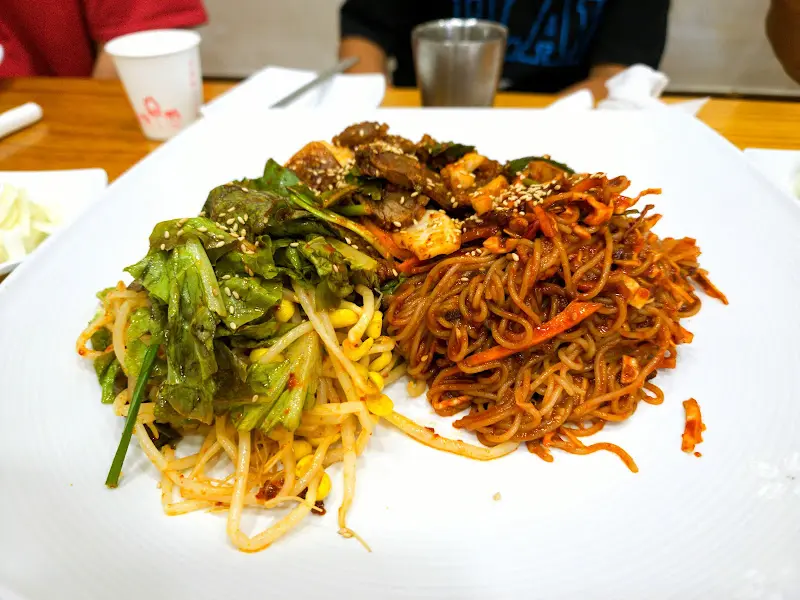 장안면옥 수육무침 전체샷