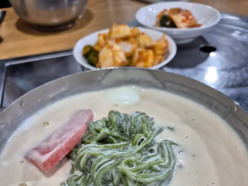 콩국수와 김치