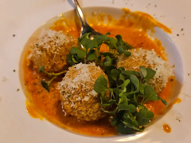 겉바속촉 멘보샤