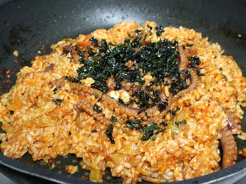 낙지볶음 양념에 볶은 볶음밥