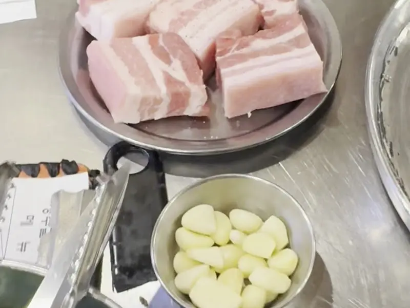 갈매기살과 마늘