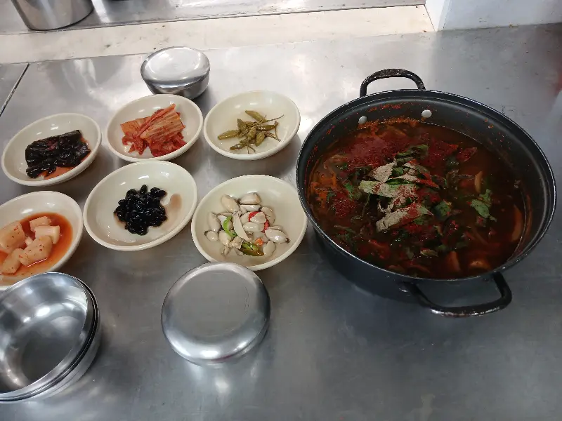 다채로운 밑반찬