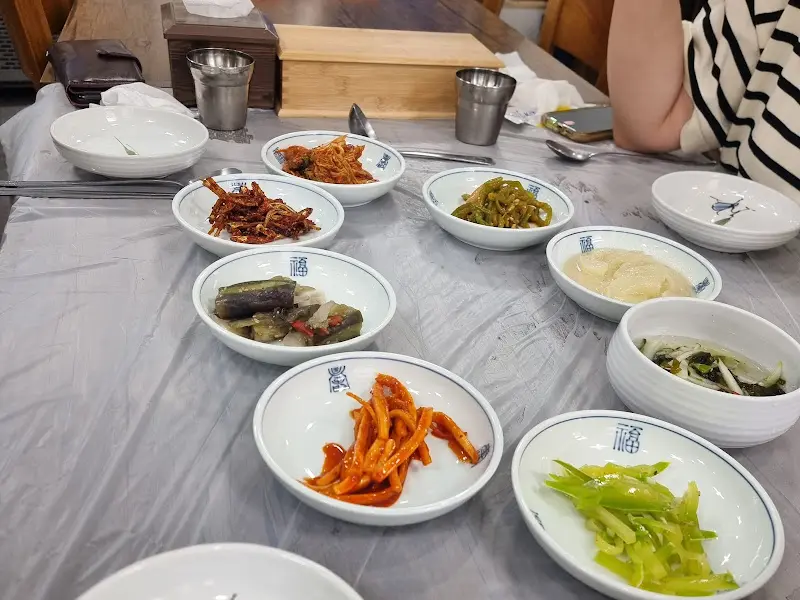 다채로운 밑반찬