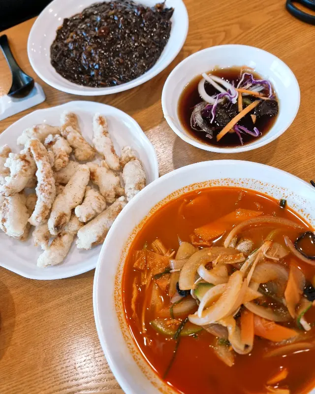 다채로운 메뉴 구성