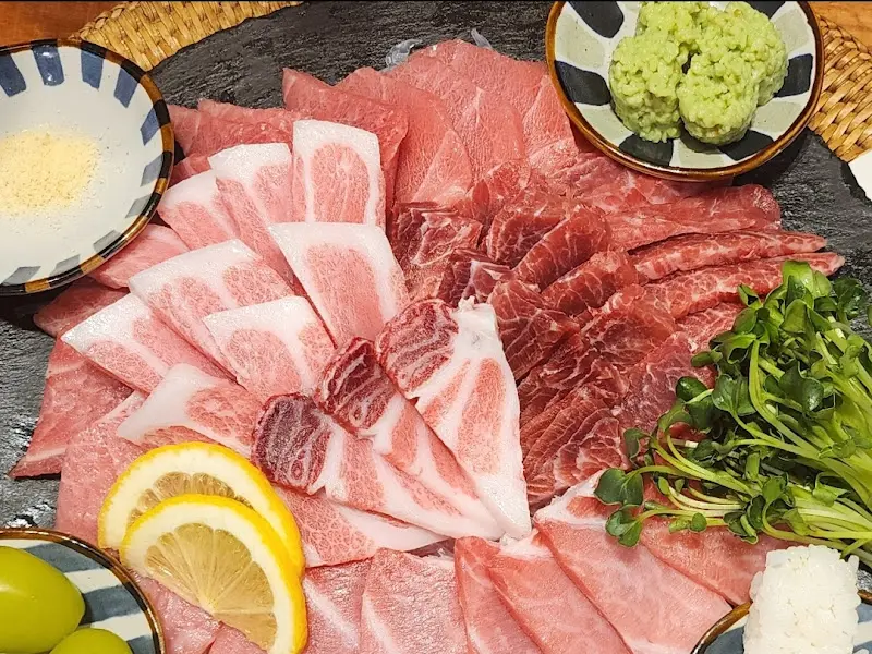 최우영수산 참치 모듬