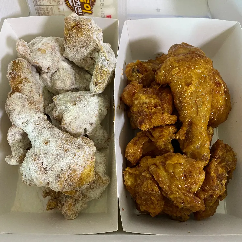 눈꽃처럼 뿌려진 슈가 파우더