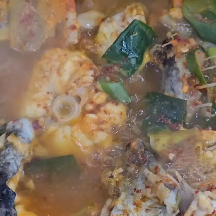 보글보글 끓는 아구탕