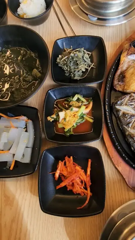 다채로운 밑반찬