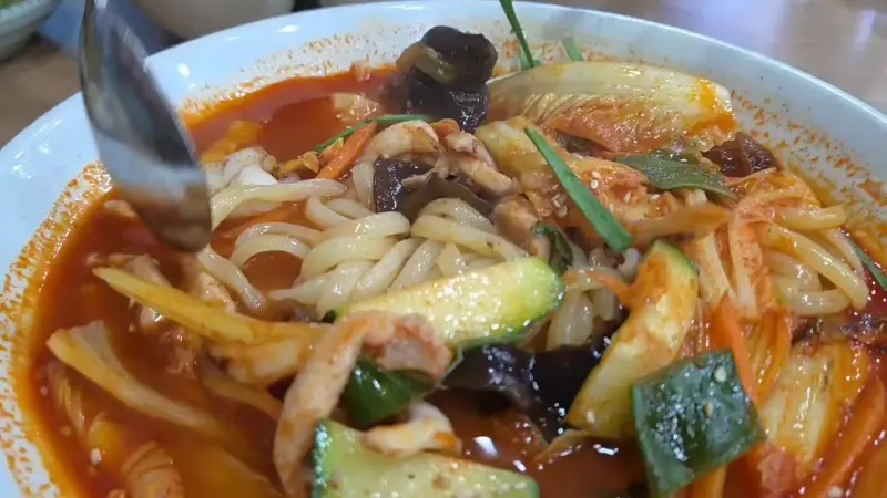 짬뽕의 다양한 재료들