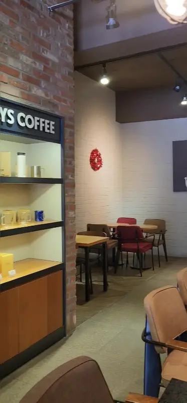 할리스커피 내부