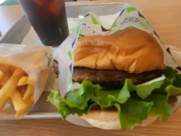 안성 들녘에 번지는 미쿡의 맛, 프랭크버거에서 찾는 인생 최고의 수제버거 맛집