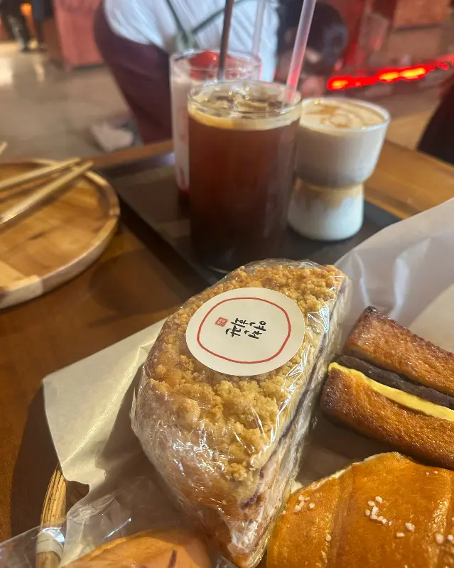 연천회관 음료와 빵